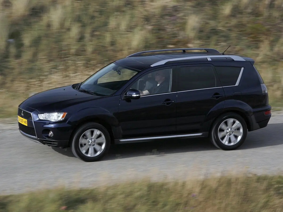 Mitsubishi Outlander II Рестайлинг