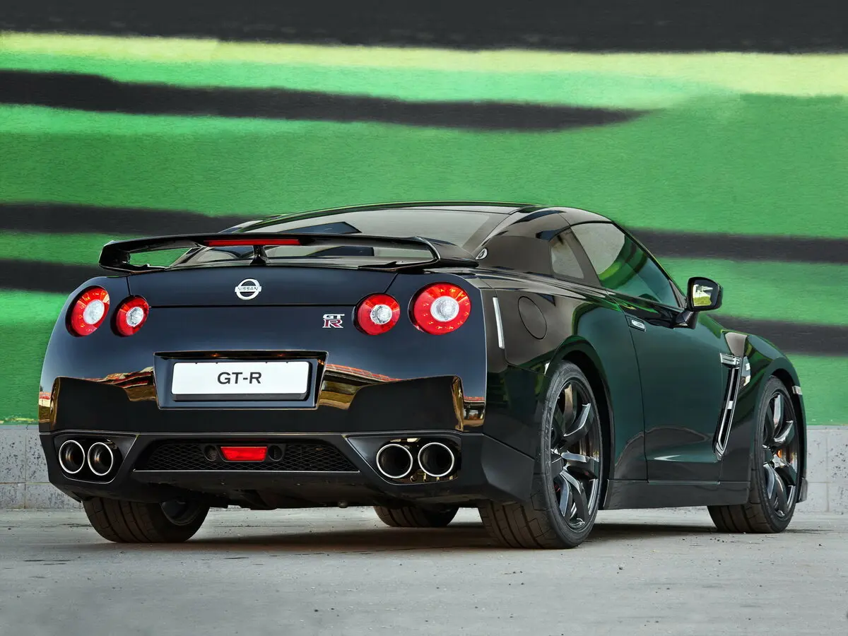Nissan GT-R I Купе — photo 5