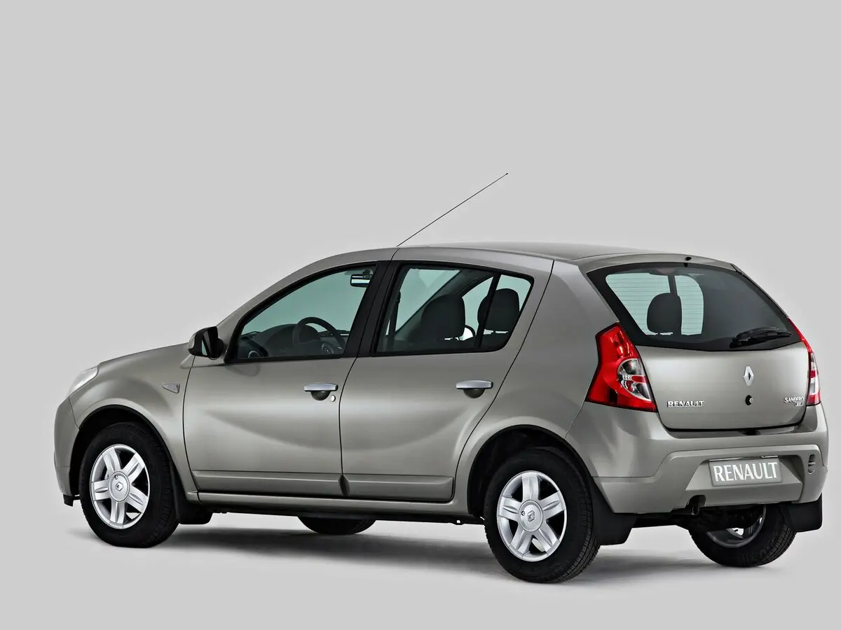 Renault Sandero I Хэтчбек 5 дв. — фото 5