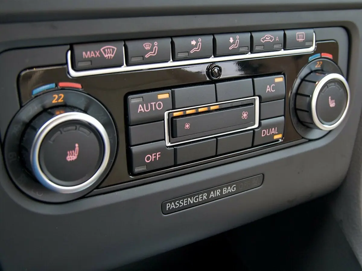 Volkswagen Golf VI Хэтчбек 3 дв. — фото 18