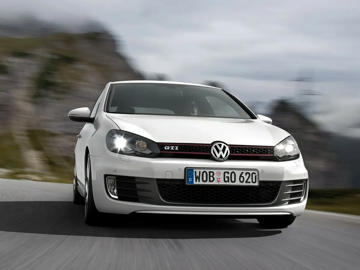 Volkswagen Golf GTI VI Хэтчбек 3 дв. — photo 3