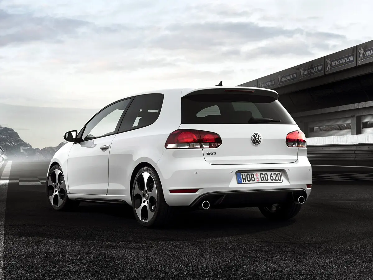 Volkswagen Golf GTI VI Хэтчбек 3 дв. — photo 5
