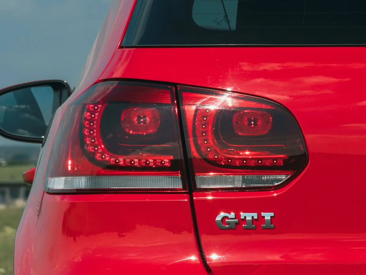 Volkswagen Golf GTI VI Хэтчбек 3 дв. — photo 13