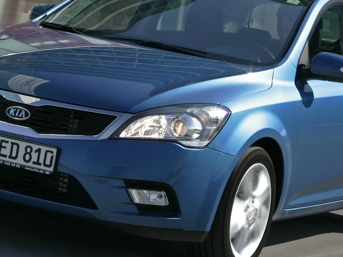 Kia Ceed I Рестайлинг Хэтчбек 5 дв. — сүрөт 12