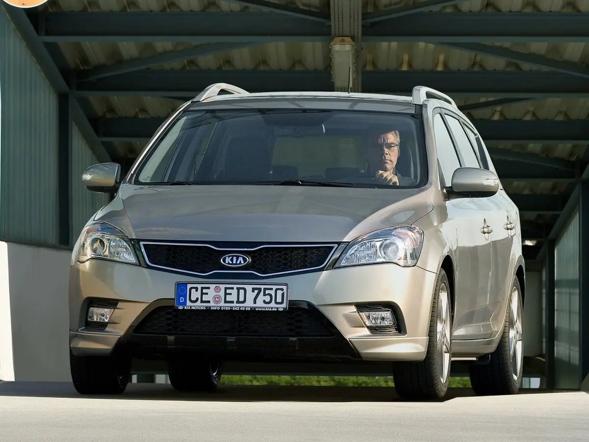 Kia Ceed I Рестайлинг Универсал 5 дв. — сүрөт 3