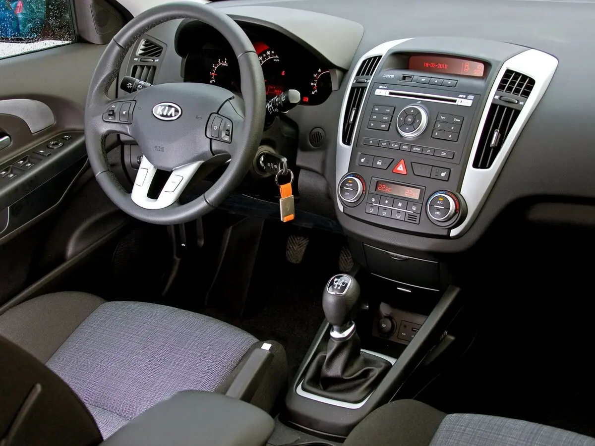 Kia Ceed I Рестайлинг Универсал 5 дв. — сүрөт 7