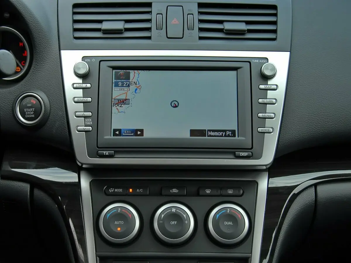 Mazda 6 II (GH) Рестайлинг Седан — фото 18