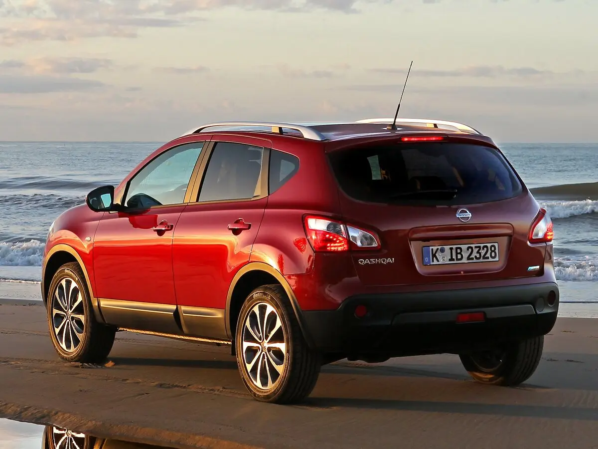 Nissan Qashqai I Рестайлинг Внедорожник 5 дв. — фото 5