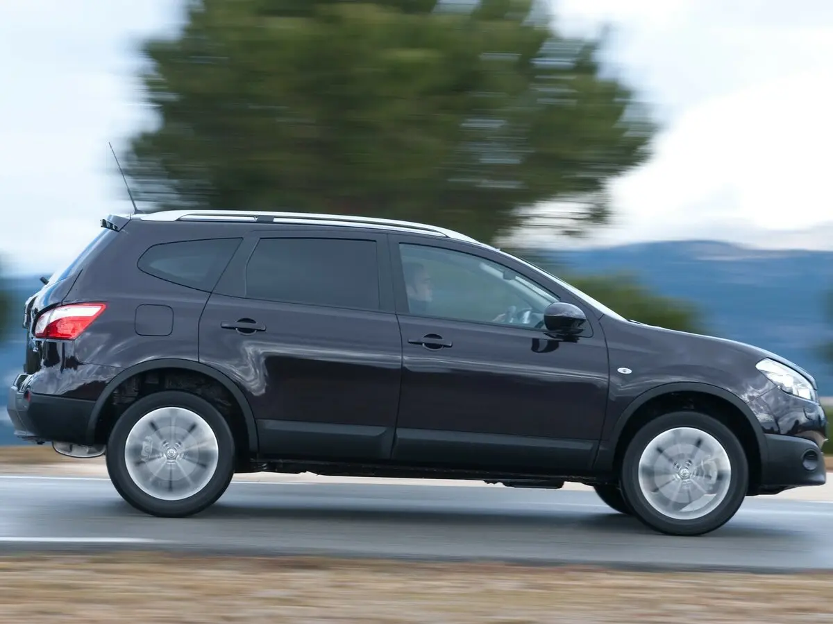 Nissan Qashqai+2 I Рестайлинг Внедорожник 5 дв. — сүрөт 2