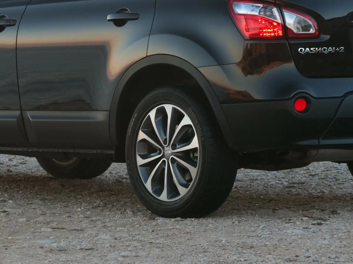 Nissan Qashqai+2 I Рестайлинг Внедорожник 5 дв. — сүрөт 20