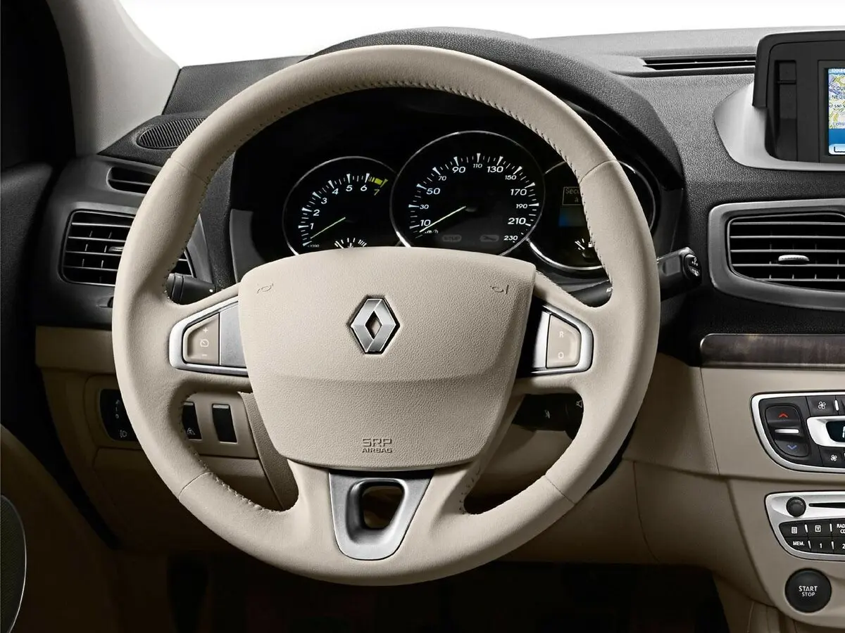 Renault Fluence I Седан — сүрөт 8