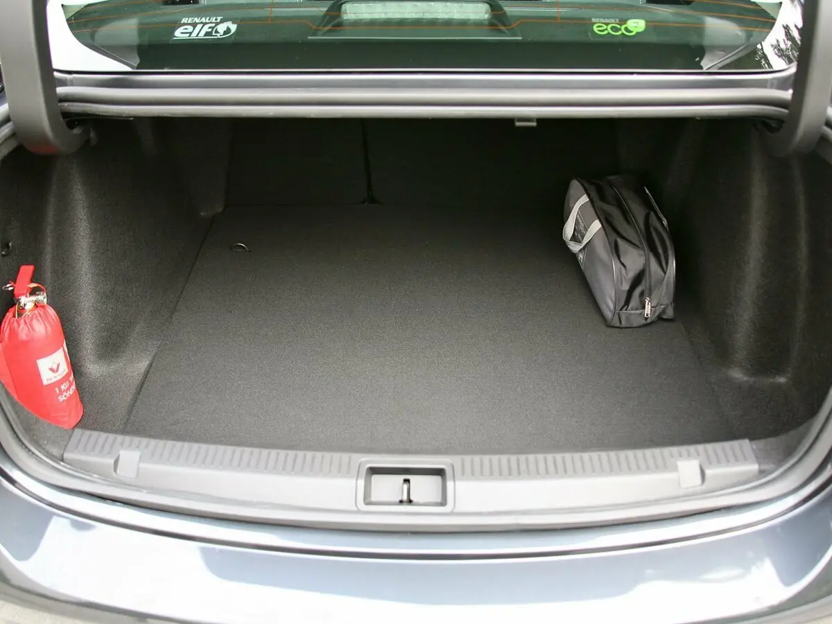 Renault Fluence I Седан — сүрөт 12
