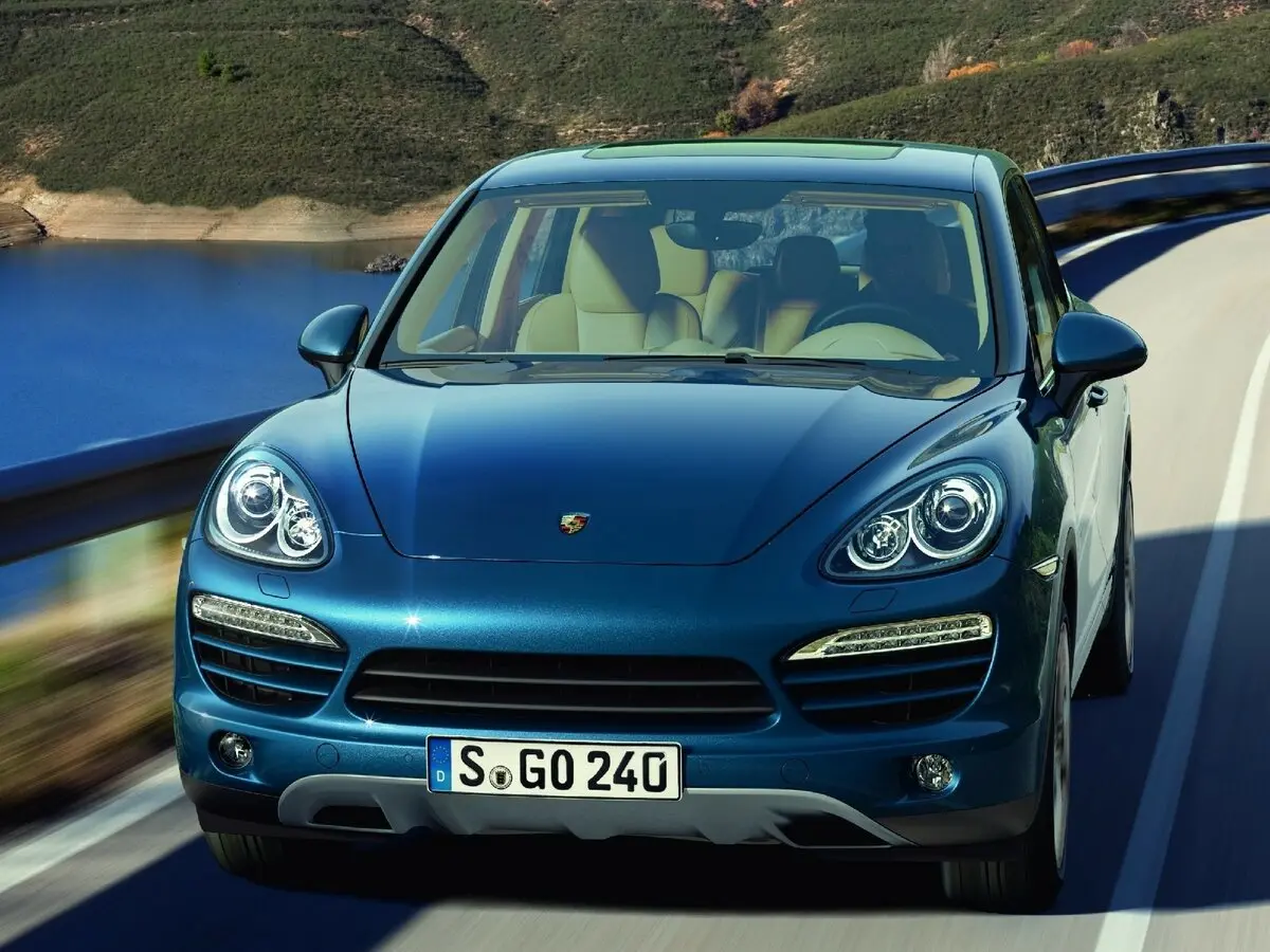 Porsche Cayenne II (958) Внедорожник 5 дв. — фото 3