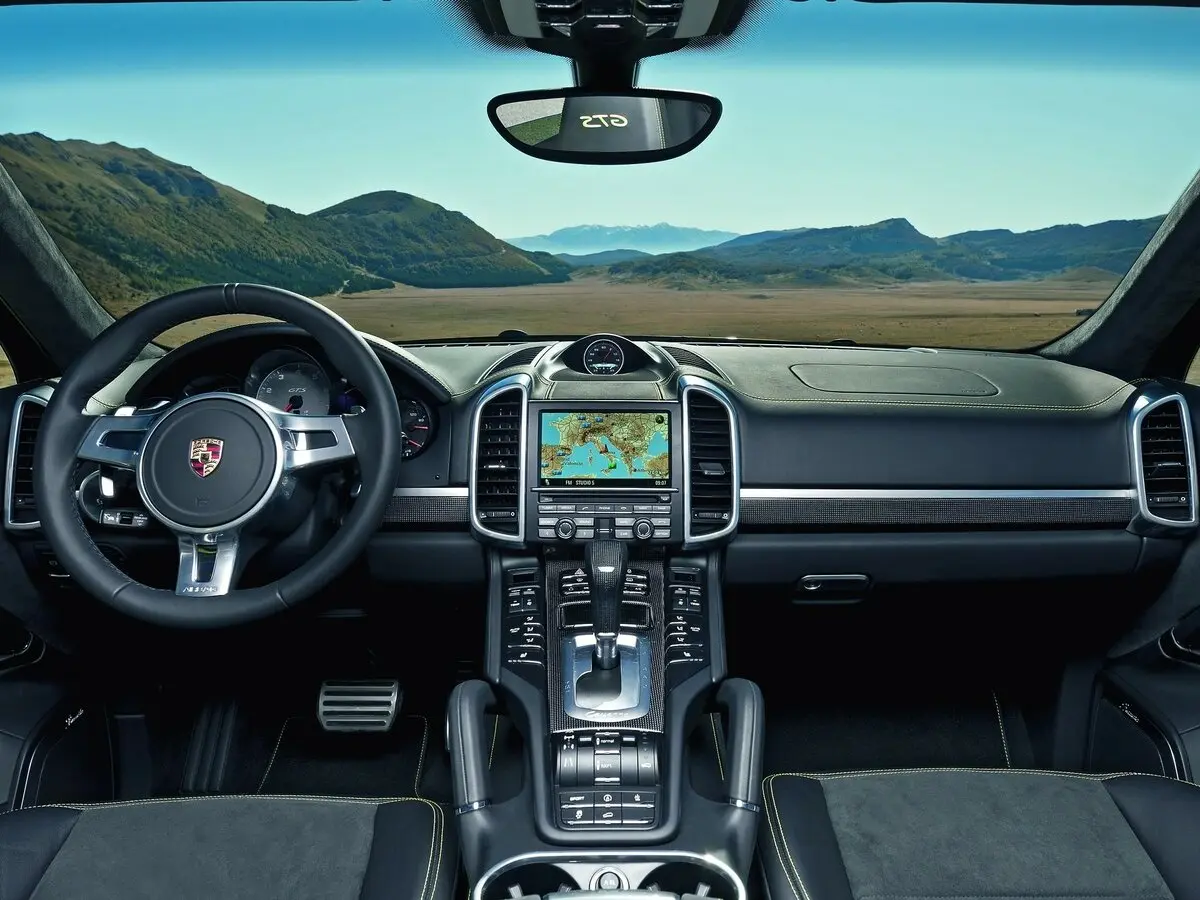 Porsche Cayenne II (958) Внедорожник 5 дв. — фото 6