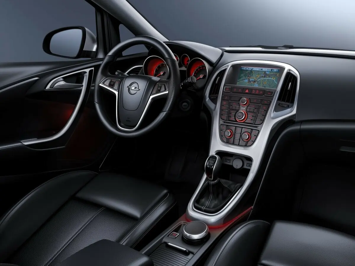 Opel Astra J Хэтчбек 5 дв. — фото 7