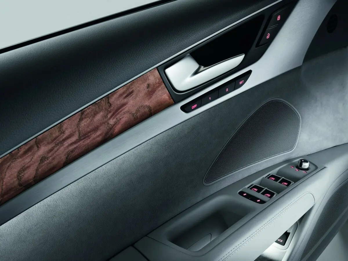 Audi A8 III (D4) Седан — сүрөт 12