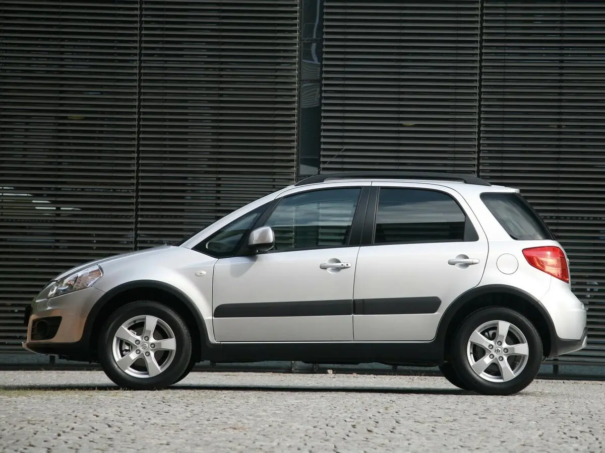 Suzuki SX4 I (Classic) Рестайлинг Хэтчбек 5 дв. — сүрөт 2