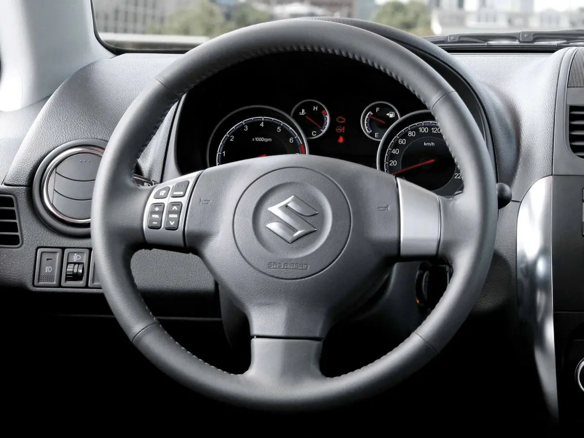 Suzuki SX4 I (Classic) Рестайлинг Хэтчбек 5 дв. — сүрөт 8