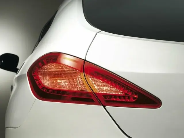 Chery M11 (A3) 2010 – 2015 Хэтчбек 5 дв. — сүрөт 8