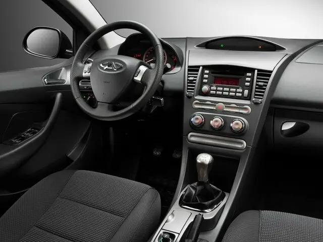 Chery M11 (A3) 2010 – 2015 Седан — сүрөт 4