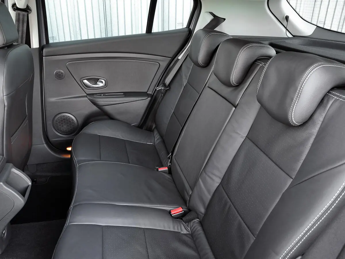 Renault Megane III Хэтчбек 5 дв. — photo 10