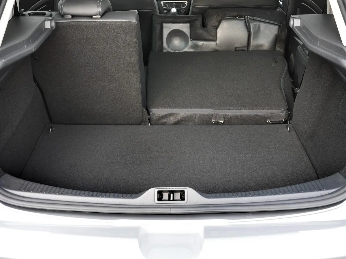 Renault Megane III Хэтчбек 5 дв. — photo 12