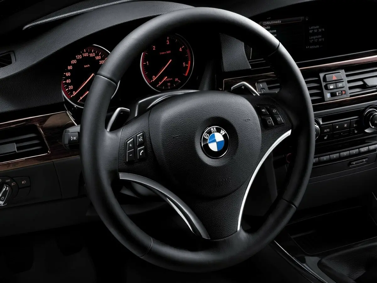 BMW 3 серии V (E90/E91/E92/E93) Рестайлинг Кабриолет — сүрөт 10