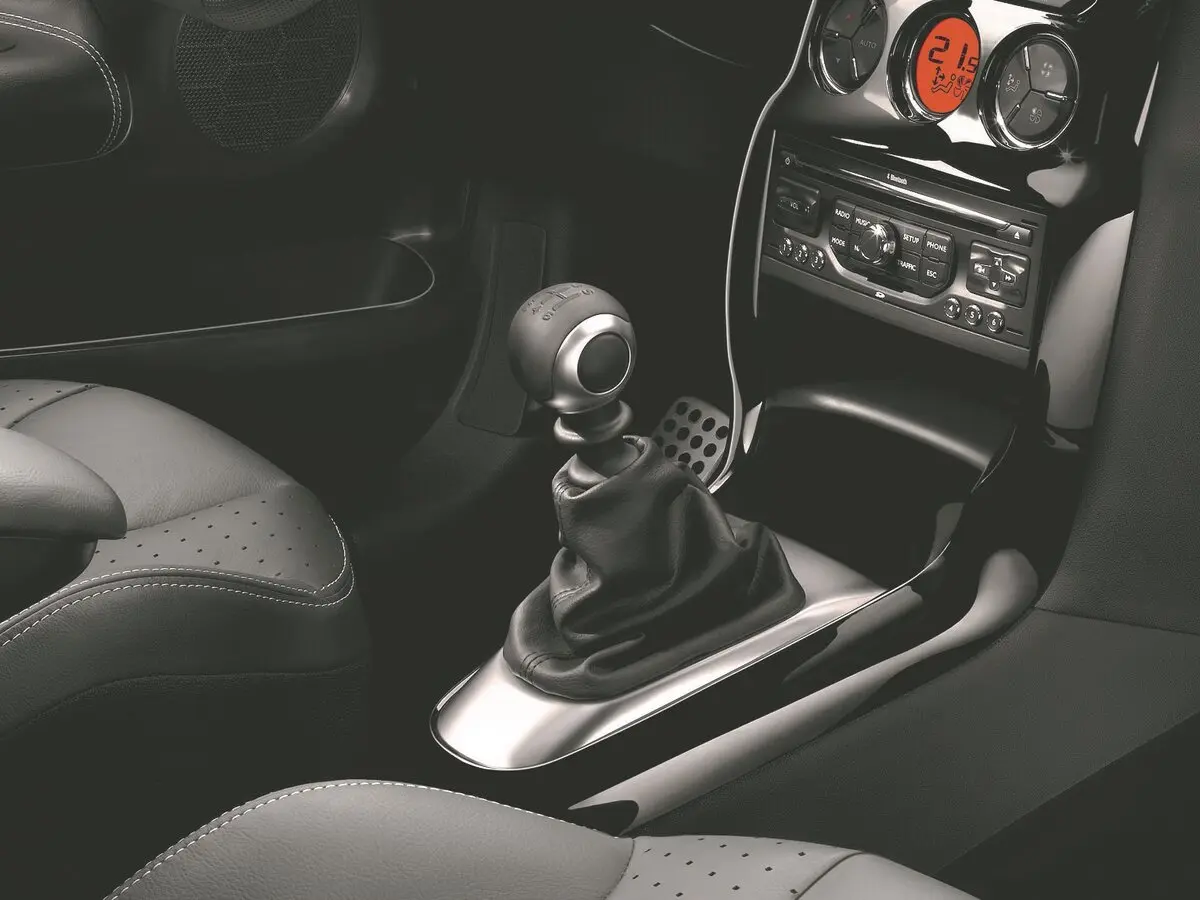 Citroen DS3 I Хэтчбек 3 дв. — сүрөт 9