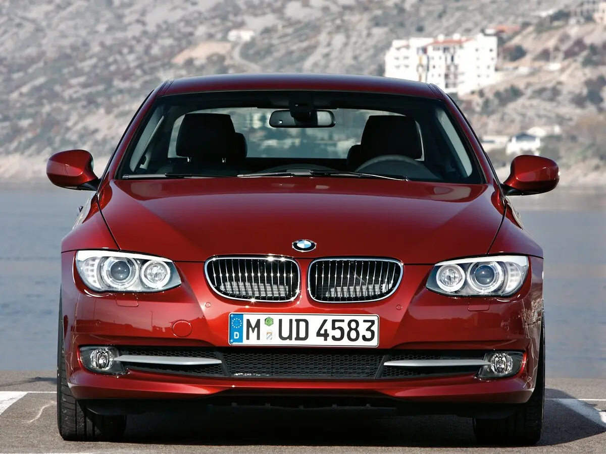 BMW 3 серии V (E90/E91/E92/E93) Рестайлинг Купе — photo 3