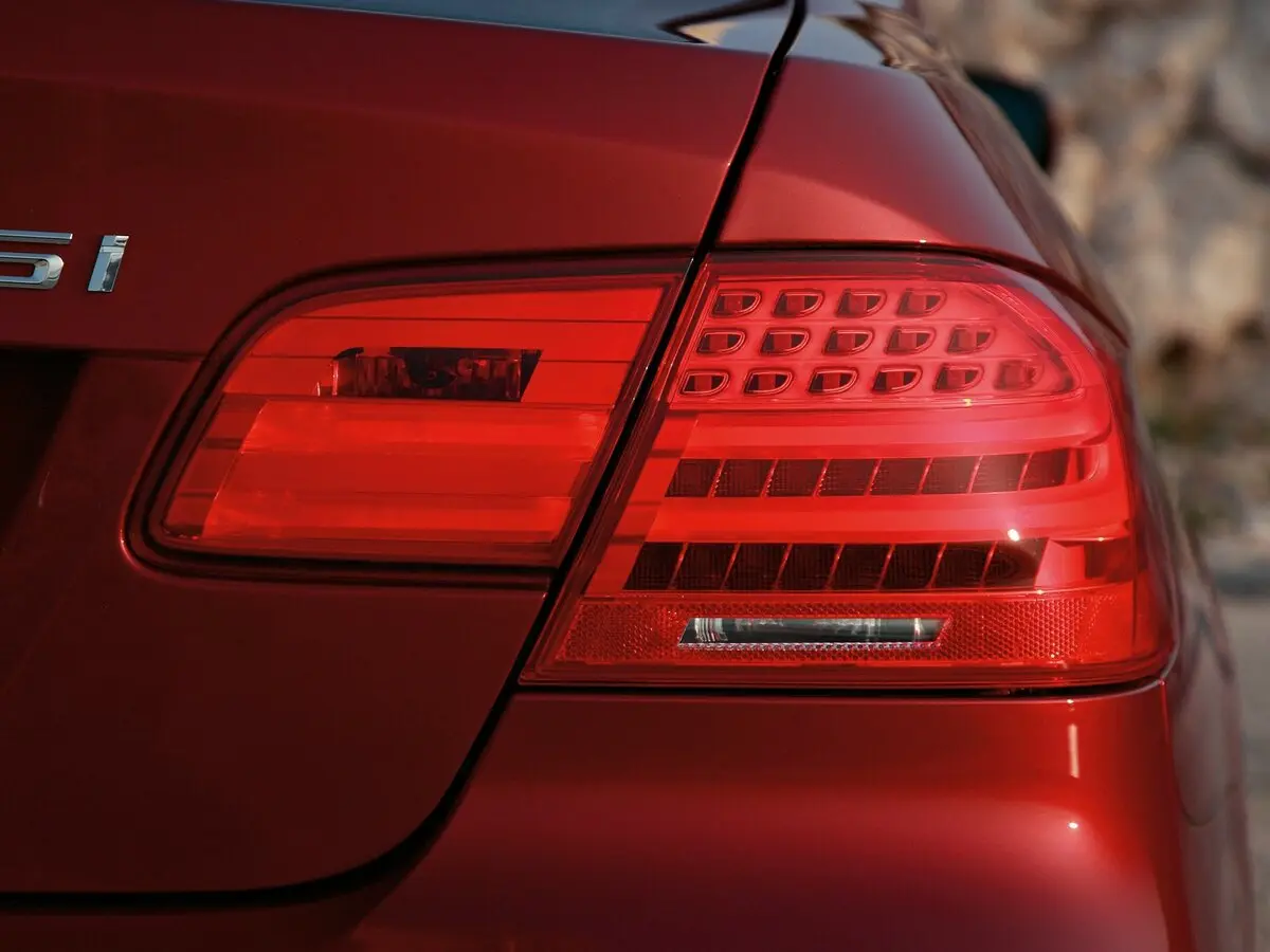 BMW 3 серии V (E90/E91/E92/E93) Рестайлинг Купе — photo 15