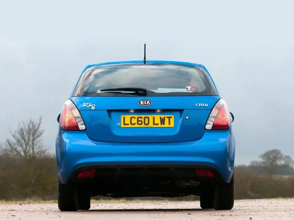 Kia Rio II Рестайлинг Хэтчбек 5 дв. — фото 3