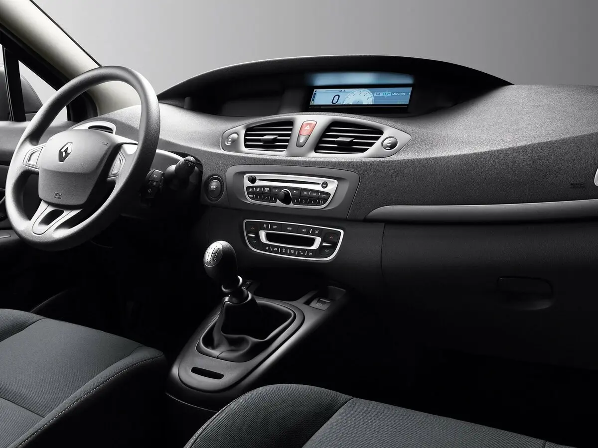 Renault Scenic III Компактвэн — сүрөт 7