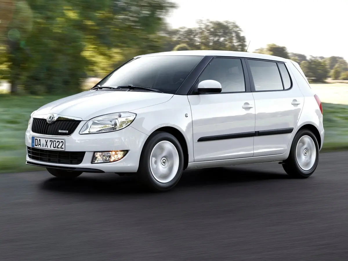 Skoda Fabia II Рестайлинг Хэтчбек 5 дв.