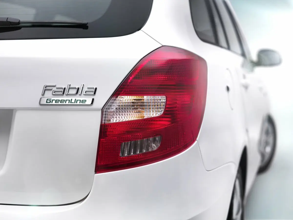 Skoda Fabia II Рестайлинг Универсал 5 дв. — photo 12