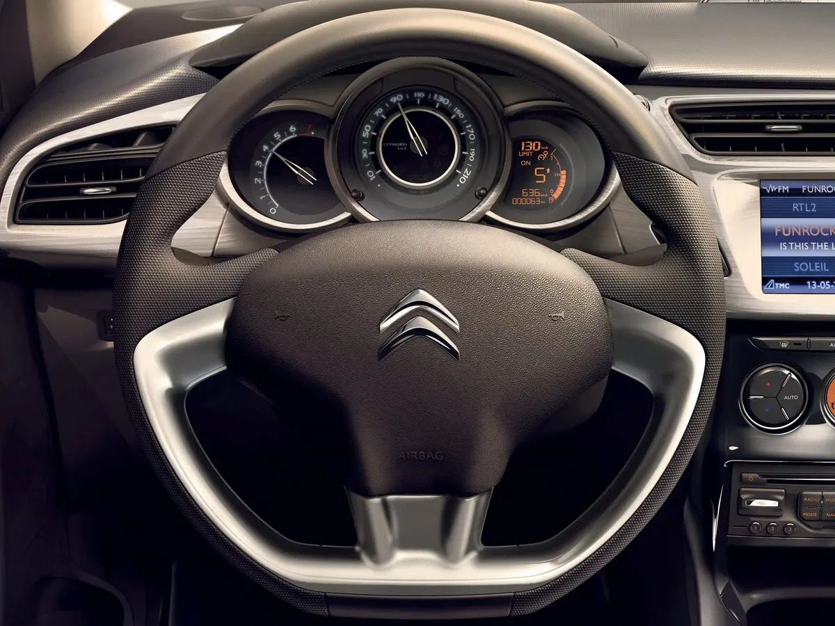 Citroen C3 II Хэтчбек 5 дв. — сүрөт 10
