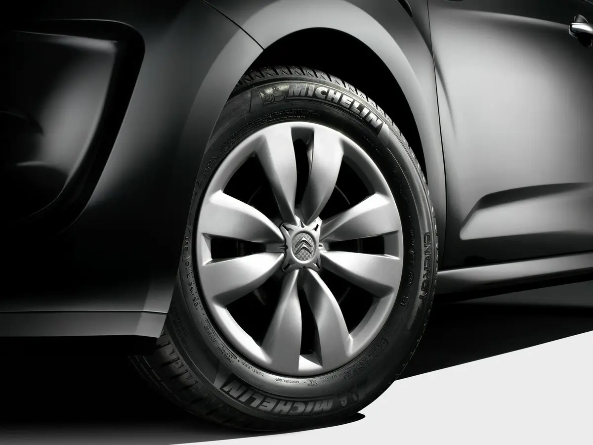 Citroen C3 II Хэтчбек 5 дв. — сүрөт 20