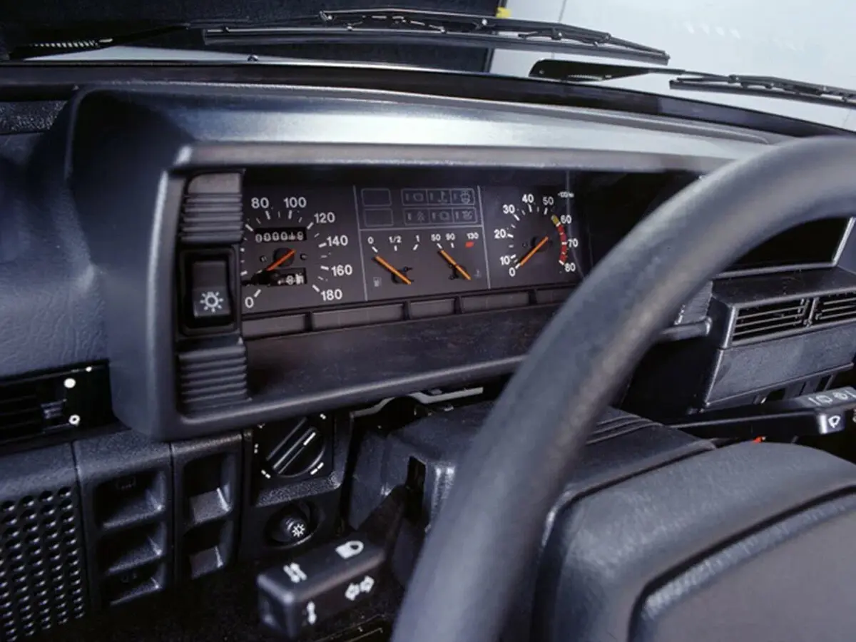 Lada (ВАЗ) 2108 1984 – 2005 Хэтчбек 3 дв. — сүрөт 7