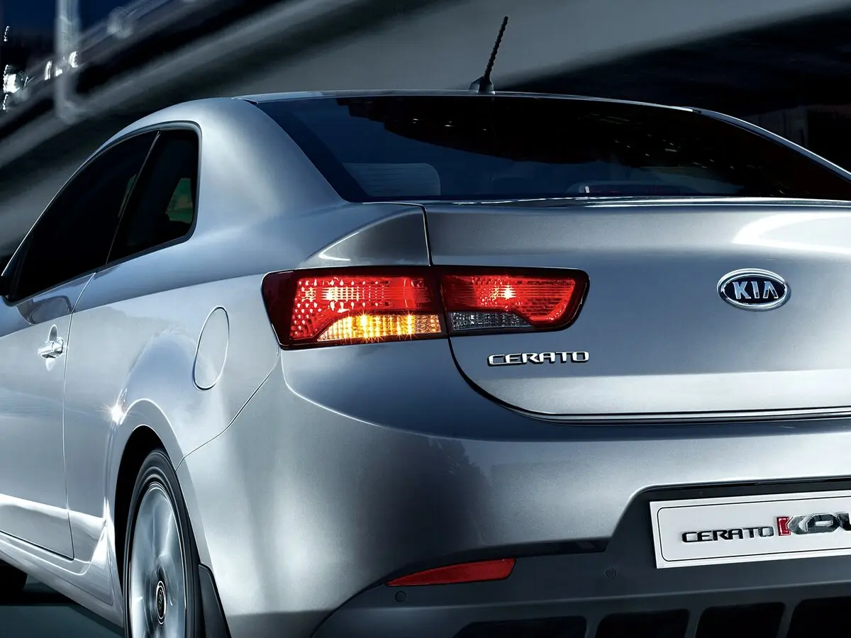 Kia Cerato II Купе Koup — сүрөт 13
