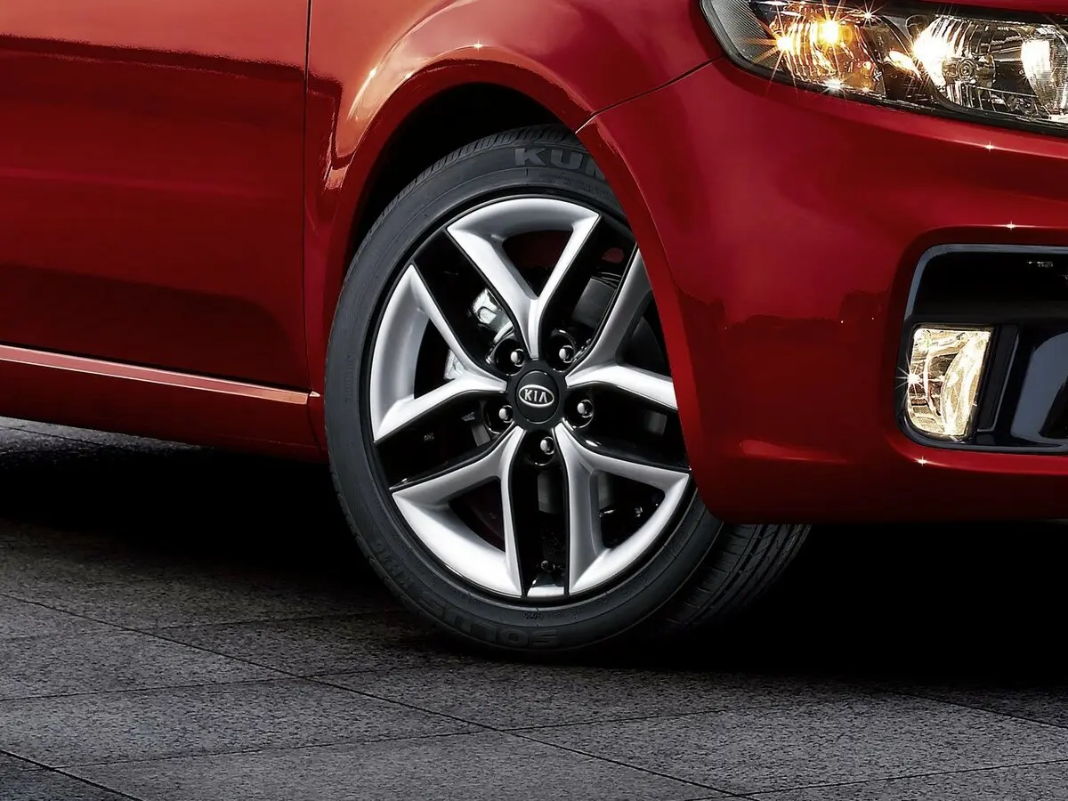 Kia Cerato II Купе Koup — сүрөт 16
