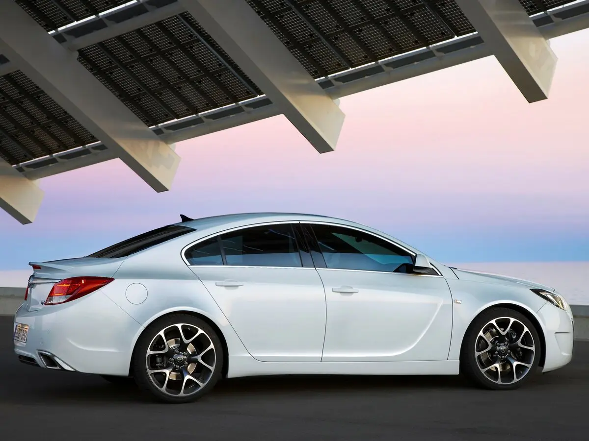 Opel Insignia OPC I Седан — сүрөт 2