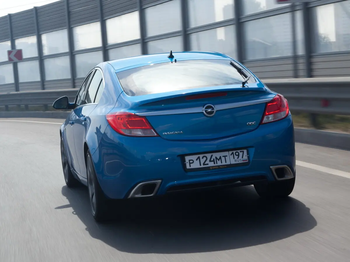 Opel Insignia OPC I Лифтбек — photo 4