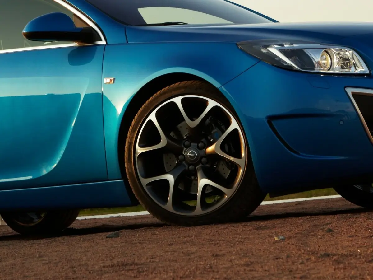 Opel Insignia OPC I Лифтбек — photo 16