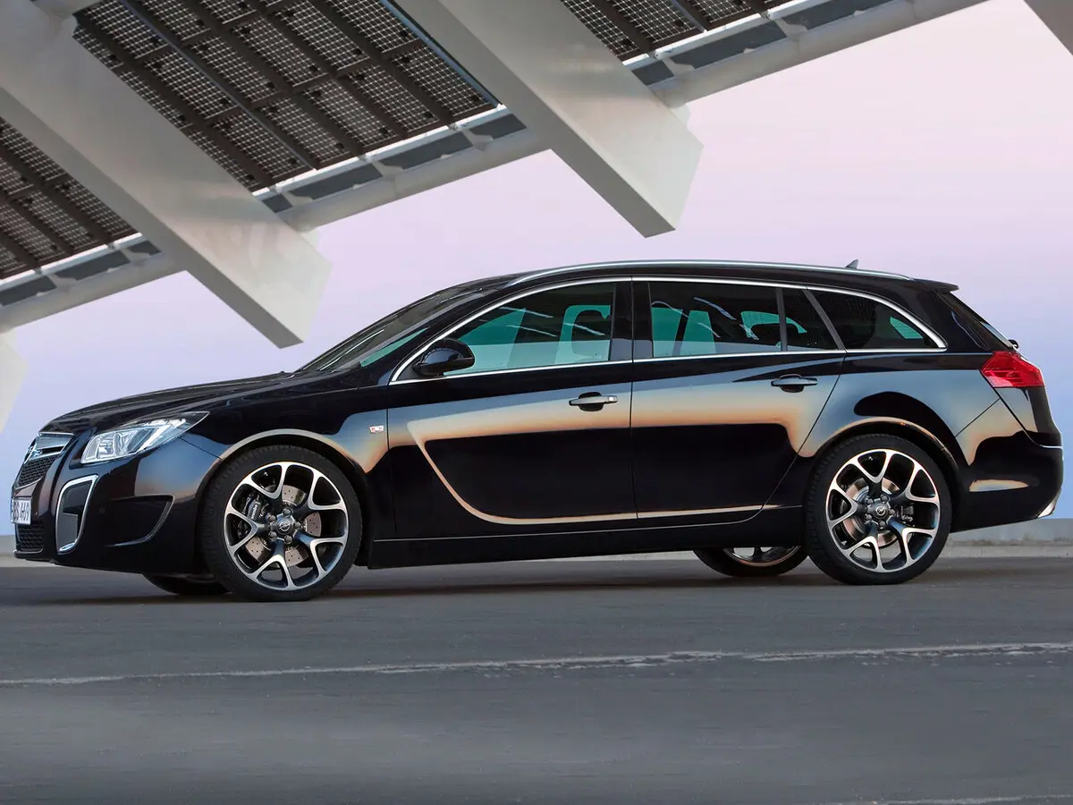 Opel Insignia OPC I Универсал 5 дв. — сүрөт 2