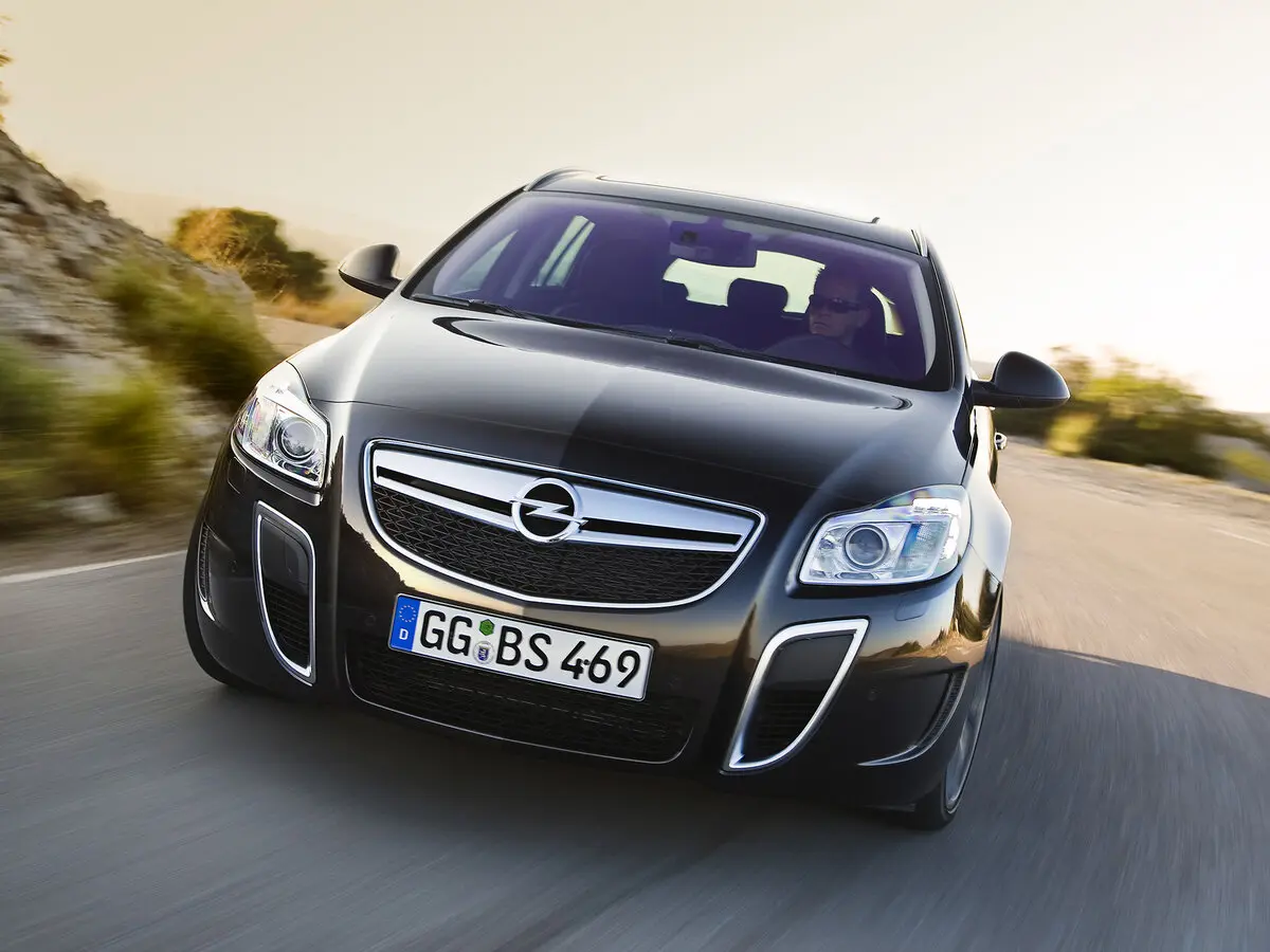 Opel Insignia OPC I Универсал 5 дв. — сүрөт 3