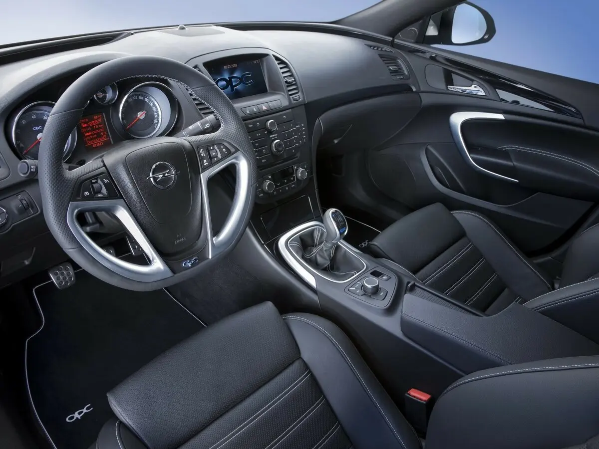 Opel Insignia OPC I Универсал 5 дв. — сүрөт 8