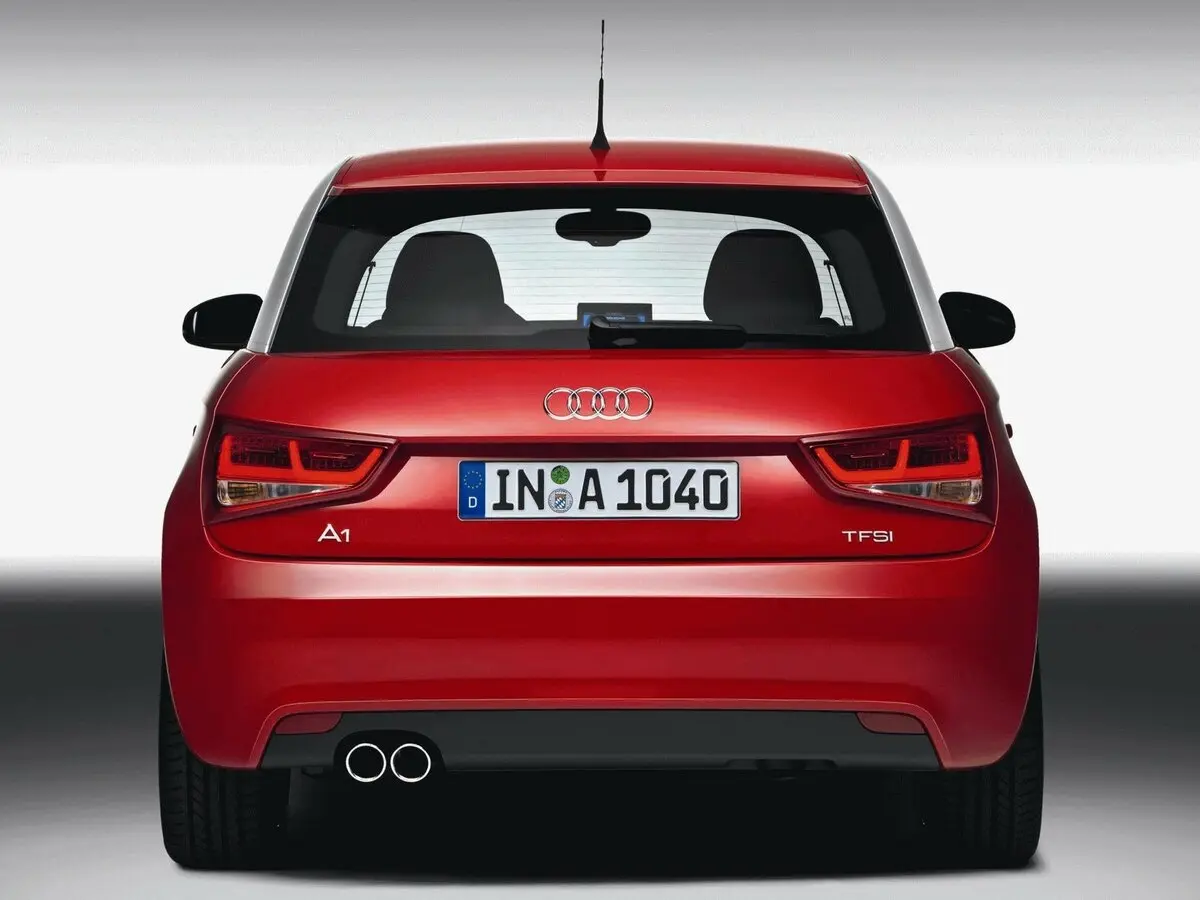 Audi A1 I (8X) Хэтчбек 3 дв. — photo 4