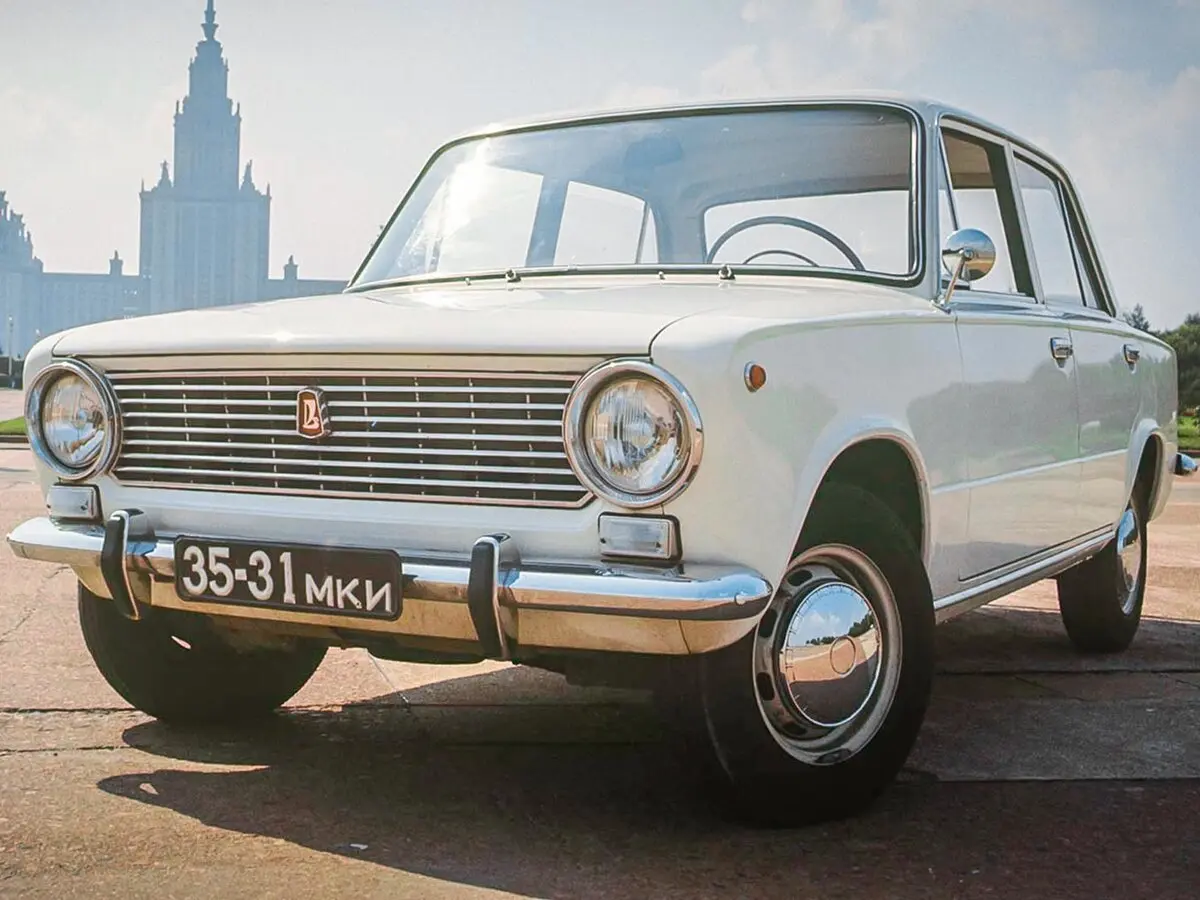 Lada (ВАЗ) 2101 1970 – 1988