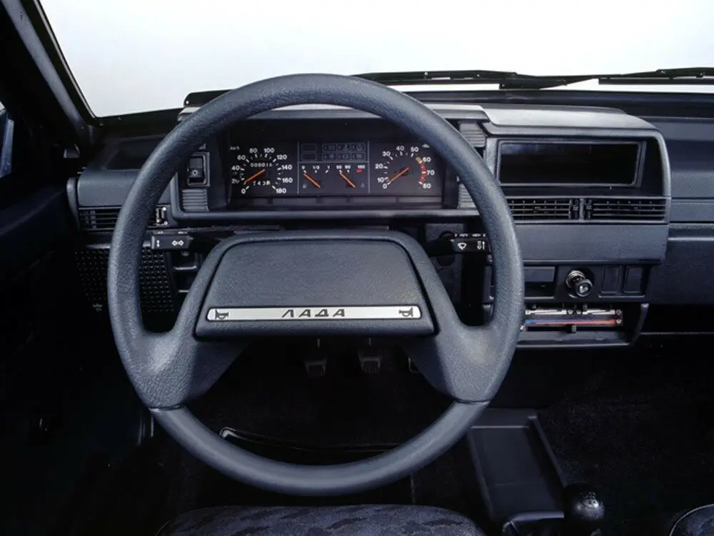 Lada (ВАЗ) 2109 1987 – 2006 Хэтчбек 5 дв. — сүрөт 6
