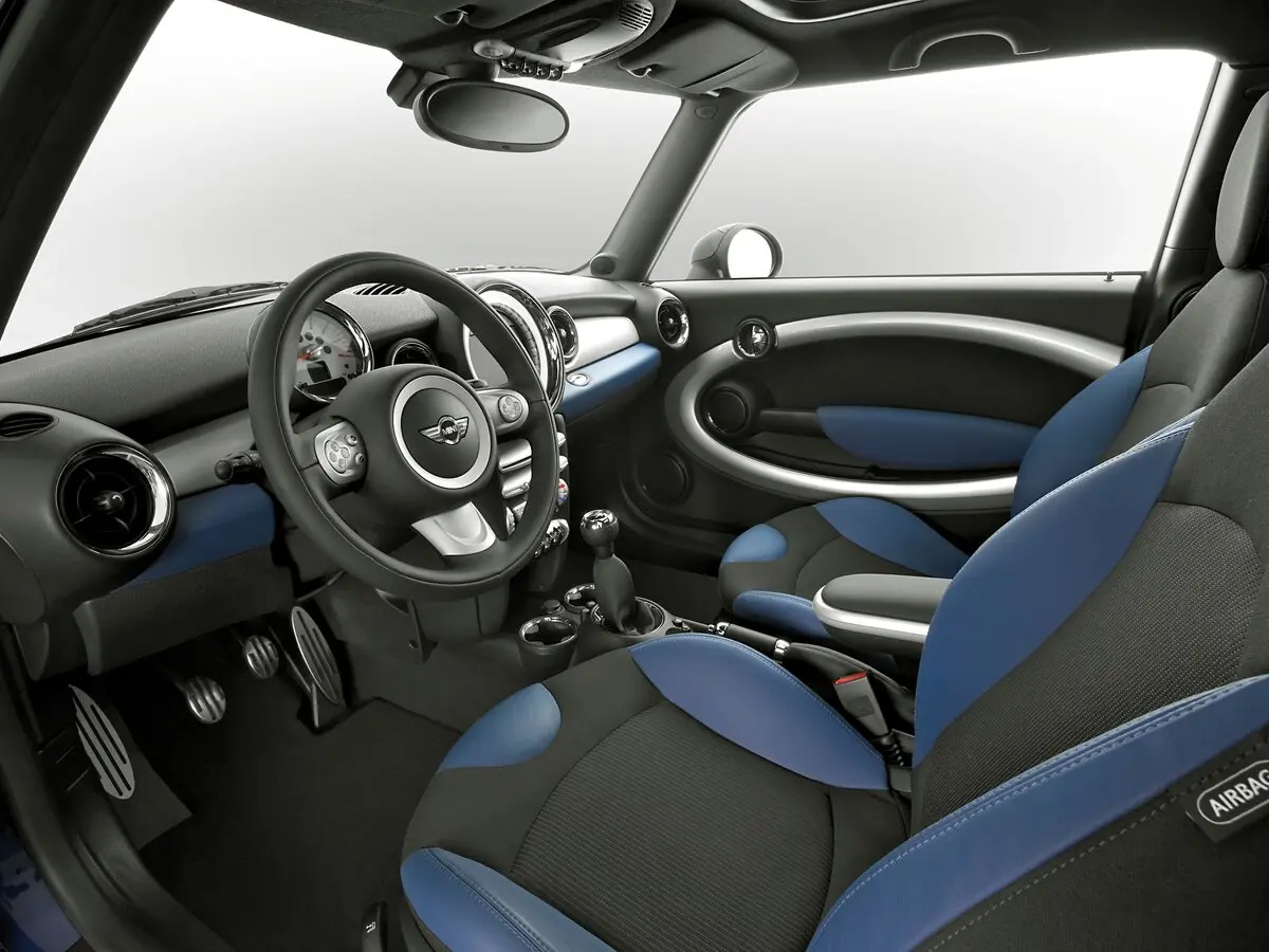 Mini Clubman I Хэтчбек 3 дв. Cooper S — фото 8