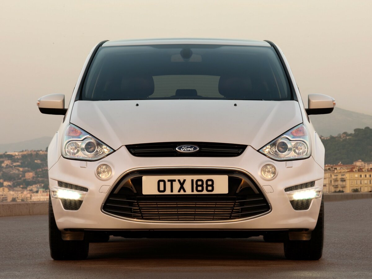 Ford S-MAX I Рестайлинг Минивэн — фото 3
